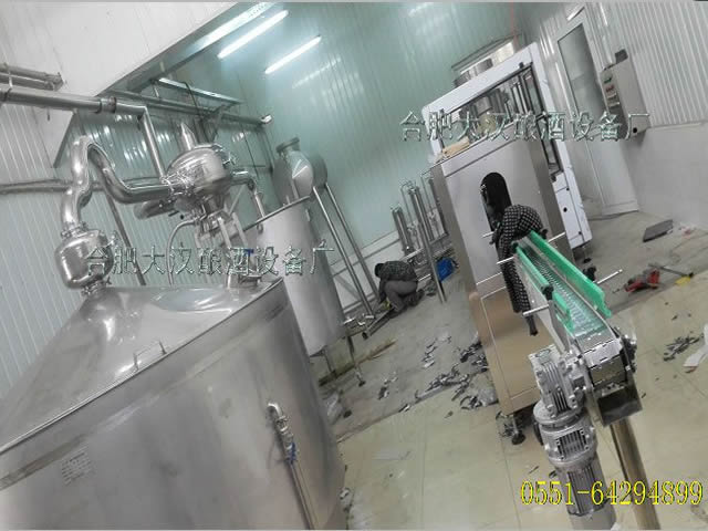 果酒蒸馏设备,白兰地酿酒设备